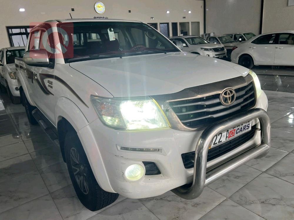 تويوتا هايلوكس